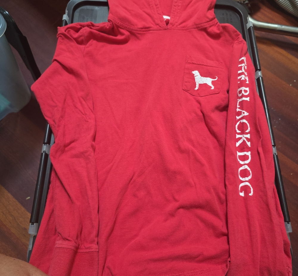The Black Dog Red Hooded Long-Sleeve Tee with Chest Pocket Lil Kids Size L